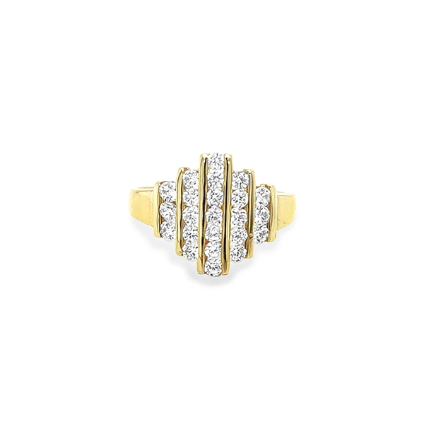 Nhẫn vàng đính đá zircon
