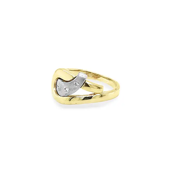 Nhẫn vàng đính đá zircon làm từ vàng kết hợp