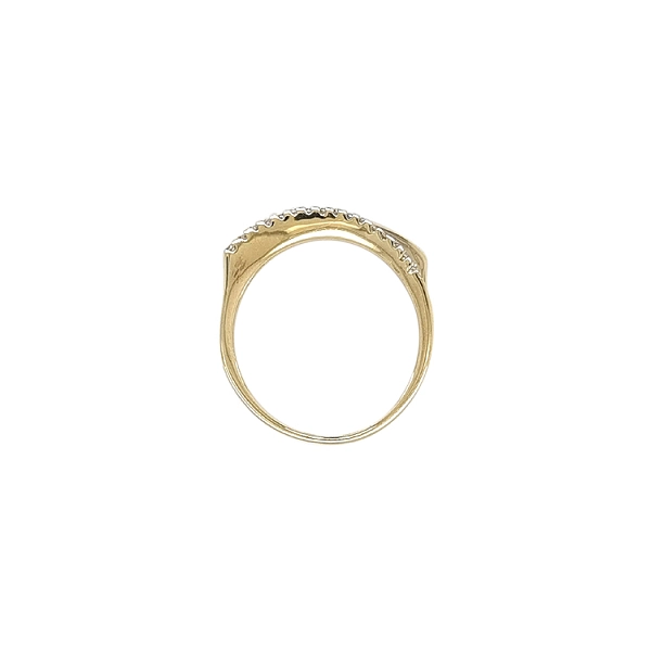 Nhẫn vàng đính đá zircon