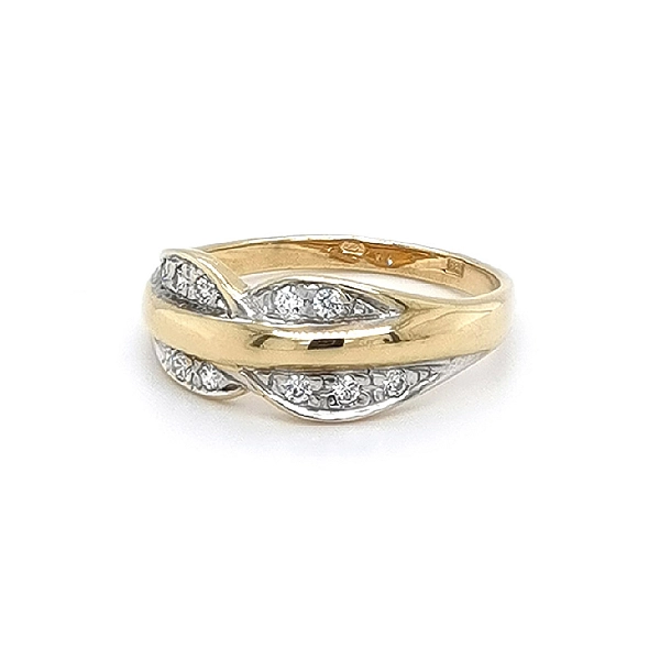 Nhẫn vàng đính đá zircon