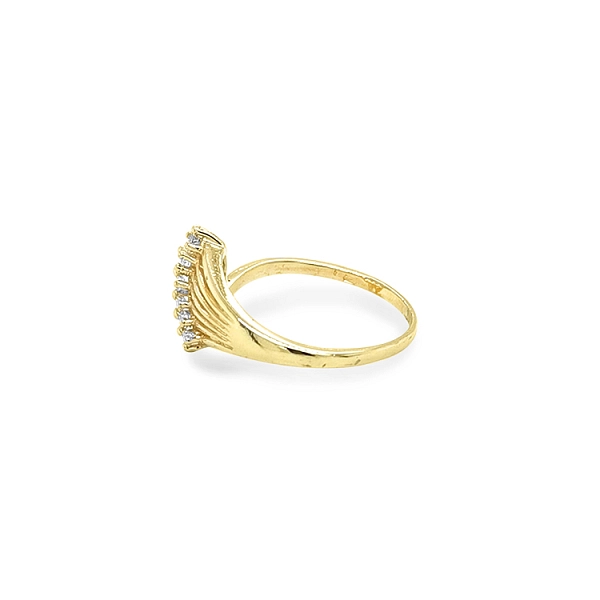 Nhẫn vàng đính đá zircon