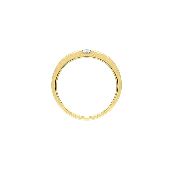Nhẫn vàng đính đá zircon làm từ vàng kết hợp