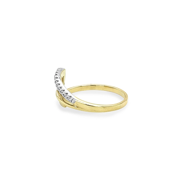 Nhẫn kết hợp vàng và zirconia