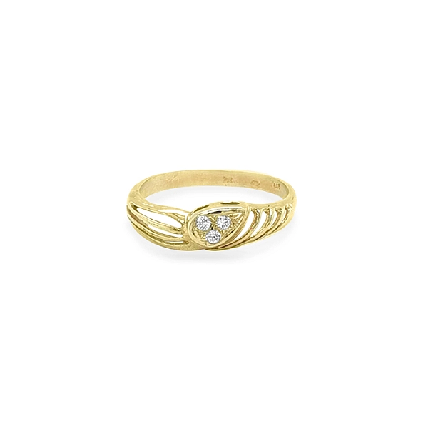Nhẫn vàng đính đá zircon
