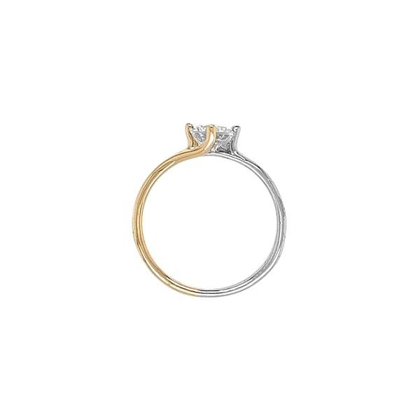 Nhẫn đính hôn với đá zircon làm từ vàng kết hợp