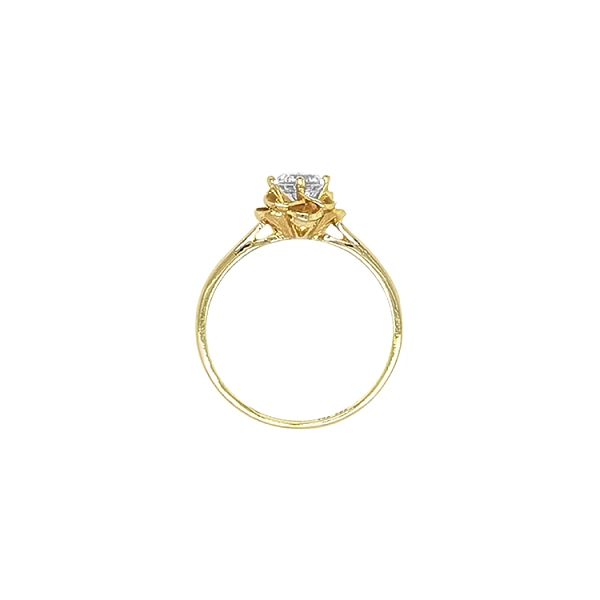 Nhẫn vàng đính đá cubic zirconia