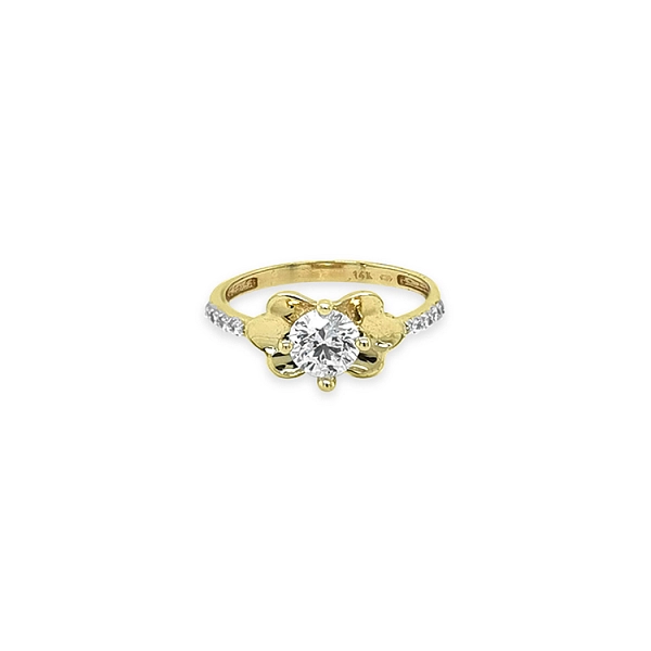 Nhẫn vàng đính đá cubic zirconia