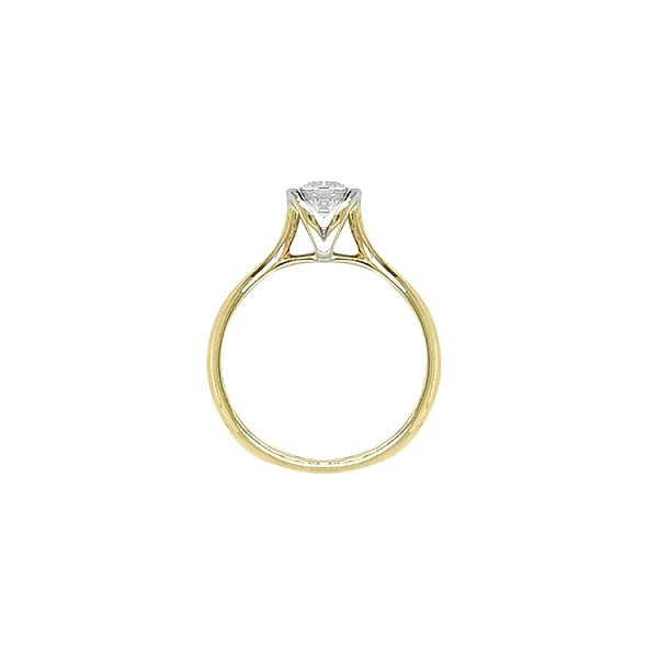 Nhẫn đính hôn bằng vàng có đá cubic zirconia