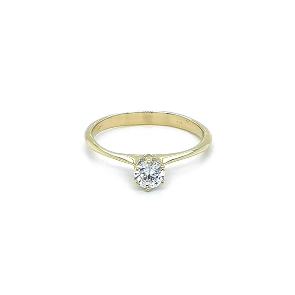 Nhẫn đính hôn bằng vàng với đá zircon
