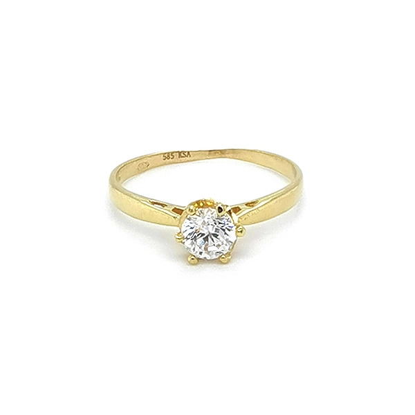 Nhẫn đính hôn bằng vàng với đá zircon