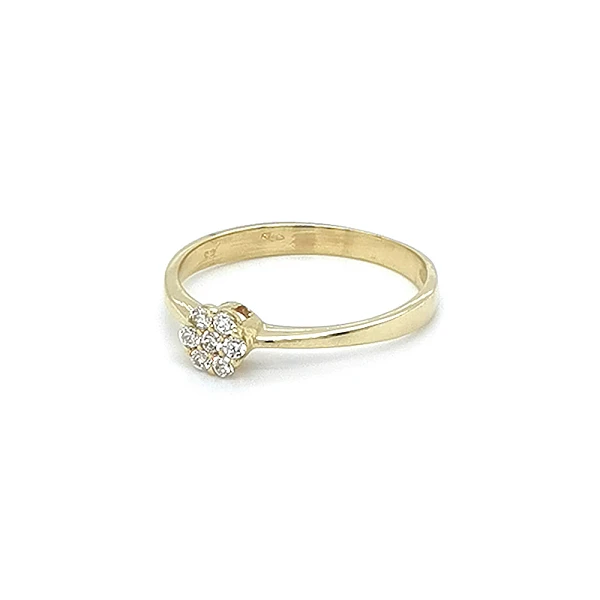 Nhẫn vàng đính đá zircon