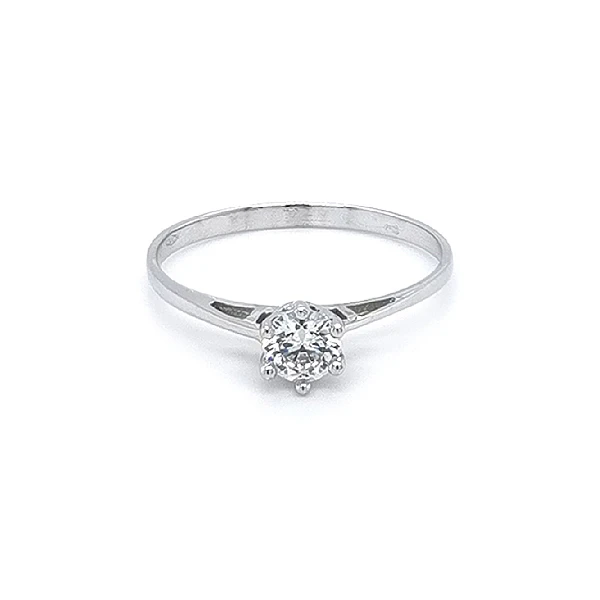Nhẫn đính hôn bằng vàng trắng và zircon