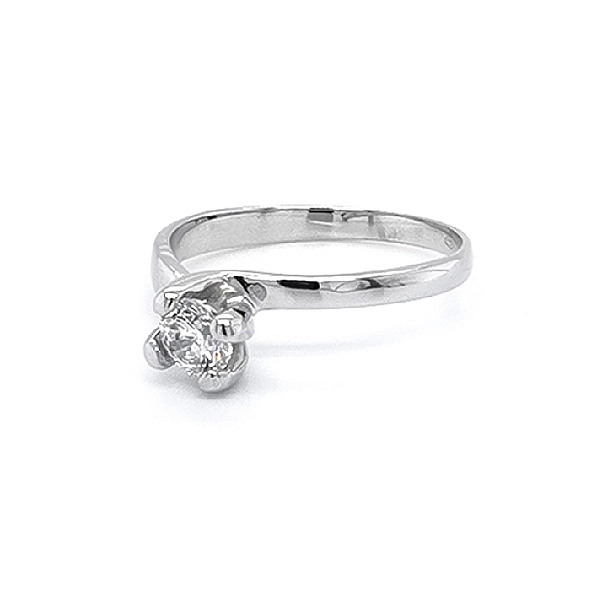 Nhẫn đính hôn bằng vàng trắng và zircon