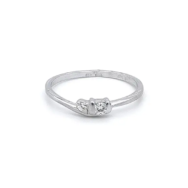 Nhẫn vàng trắng đính đá zircon trắng