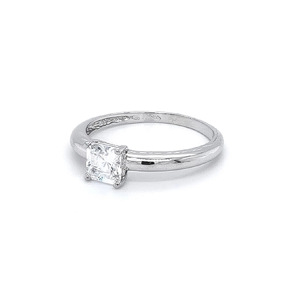 Nhẫn đính hôn bằng vàng trắng và zircon
