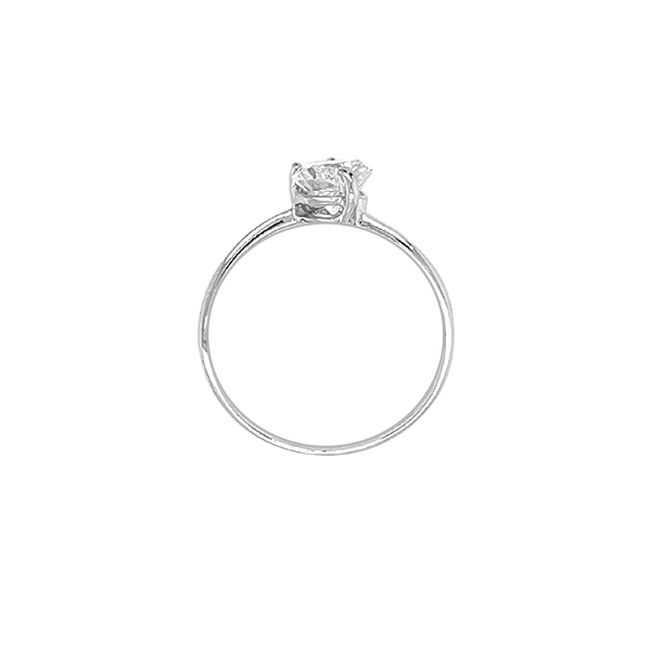 Nhẫn đính hôn bằng vàng với đá zircon