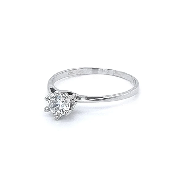 Nhẫn đính hôn bằng vàng trắng và zircon