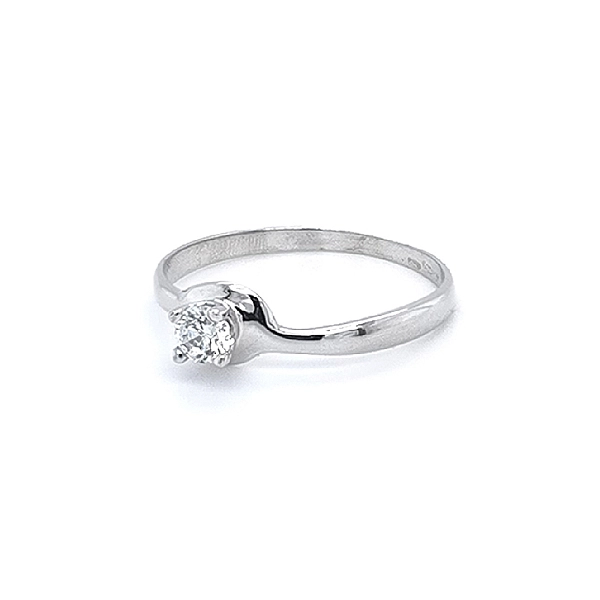 Nhẫn đính hôn bằng vàng trắng và zircon