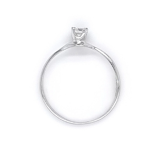 Nhẫn đính hôn bằng vàng trắng và zircon