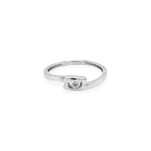 Nhẫn vàng đính đá zircon