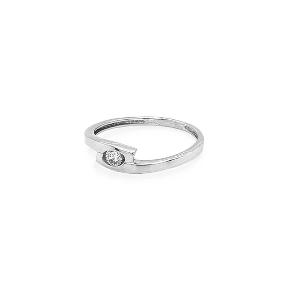 Nhẫn vàng đính đá zircon
