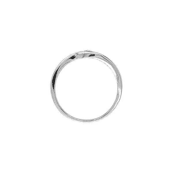 Nhẫn vàng đính đá zircon