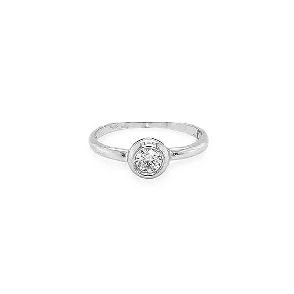 Nhẫn đính hôn bằng vàng với đá zircon