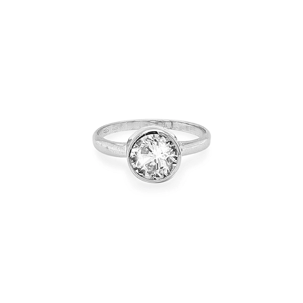 Nhẫn đính hôn bằng vàng với đá zircon