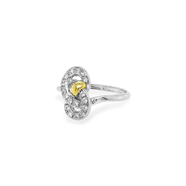 Nhẫn vàng đính đá zircon