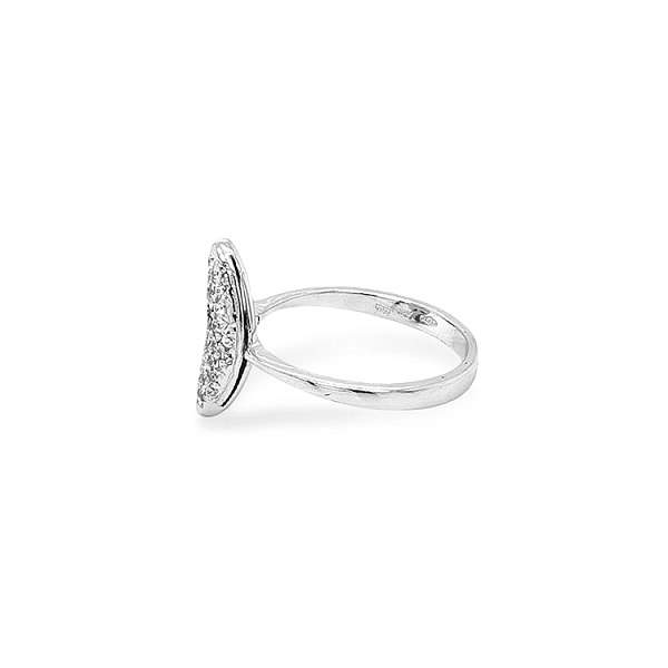 Nhẫn vàng đính đá zircon