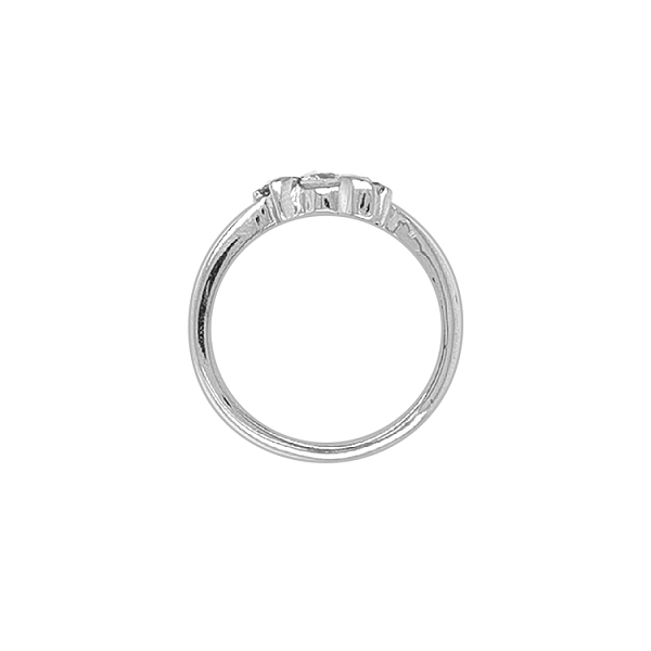 Nhẫn vàng đính đá zircon