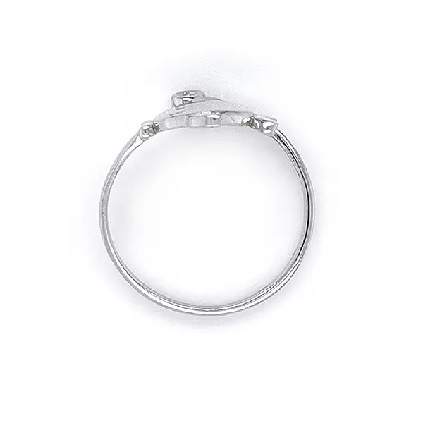 Cá vòng với đá zircon trắng vàng