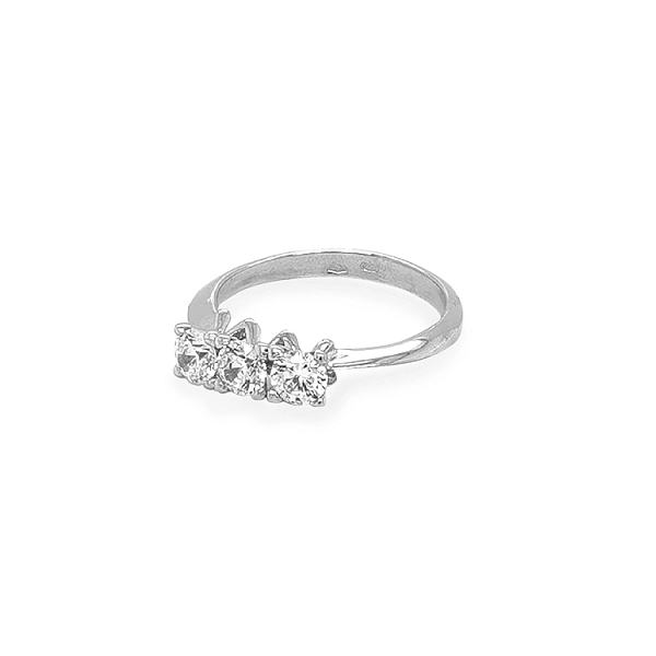 Nhẫn vàng đính đá zircon