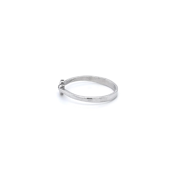 Nhẫn đính đá zircon từ vàng trắng