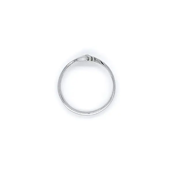 Nhẫn đính đá zircon từ vàng trắng