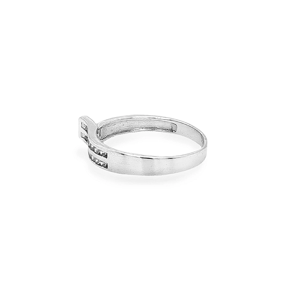 Nhẫn vàng trắng đính đá zircon trắng