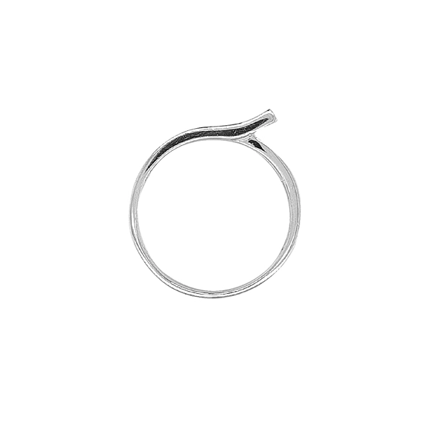 Nhẫn vàng trắng đính đá zircon trắng