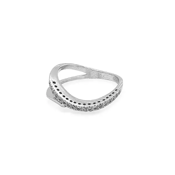 Nhẫn vàng đính đá zircon