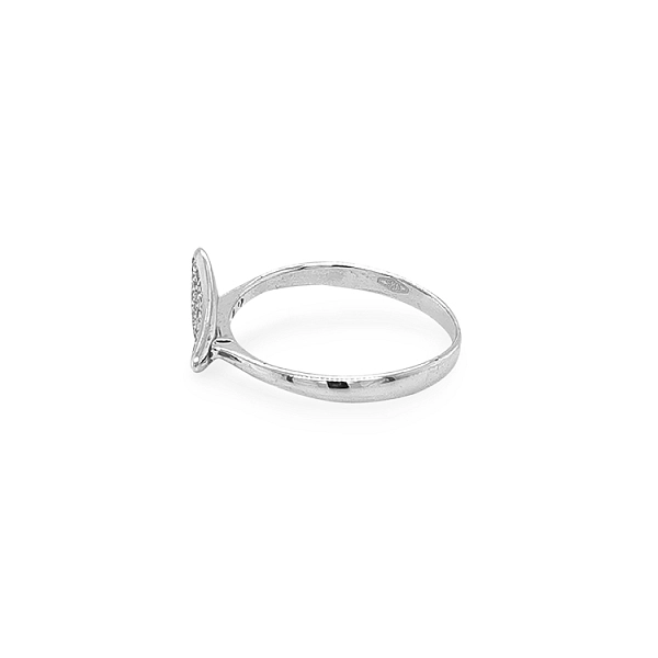 Nhẫn vàng đính đá zircon