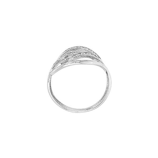 Nhẫn vàng đính đá zircon