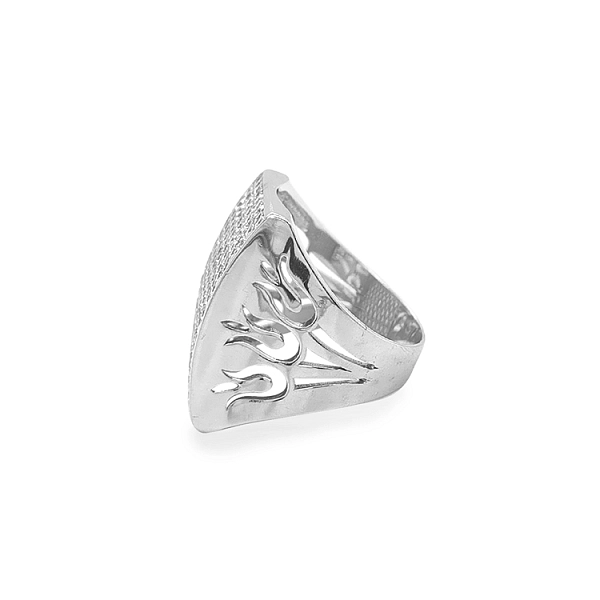 Nhẫn vàng đính đá zircon
