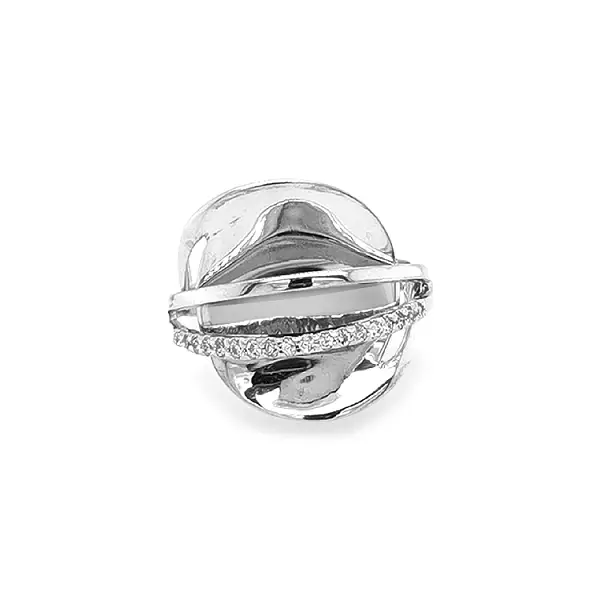 Nhẫn vàng đính đá zircon