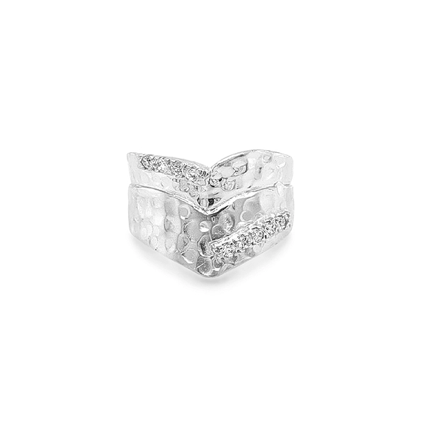 Nhẫn vàng đính đá zircon