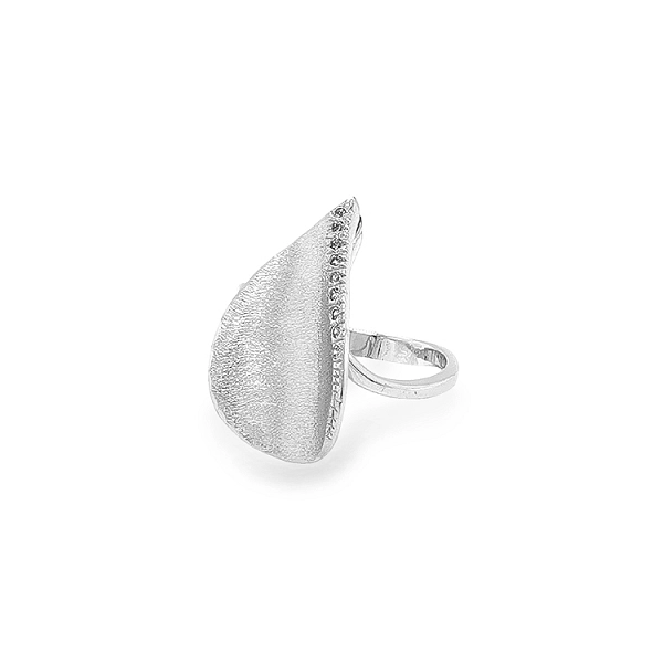 Nhẫn vàng đính đá zircon