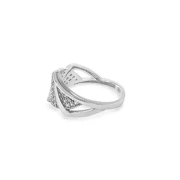 Nhẫn vàng đính đá zircon