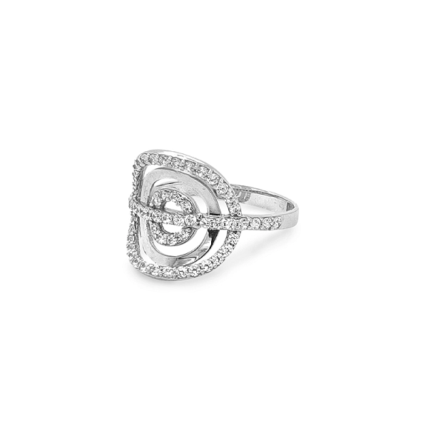 Nhẫn vàng đính đá zircon