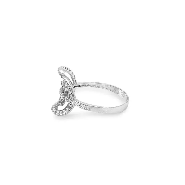 Nhẫn vàng đính đá zircon
