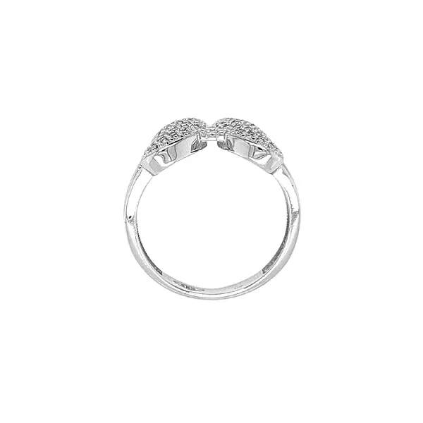 Nhẫn vàng đính đá zircon hình bướm