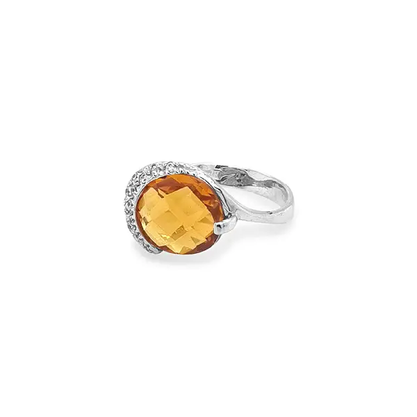 Nhẫn vàng đính đá zircon màu