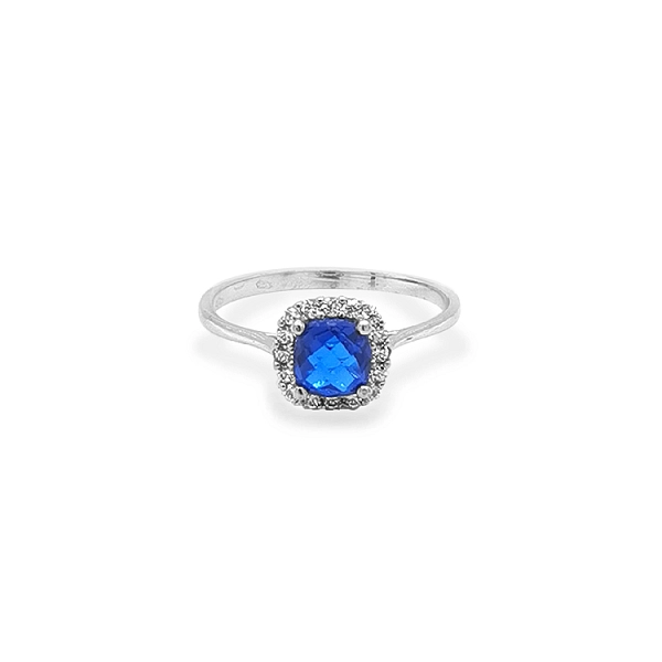 Nhẫn vàng đính đá zircon